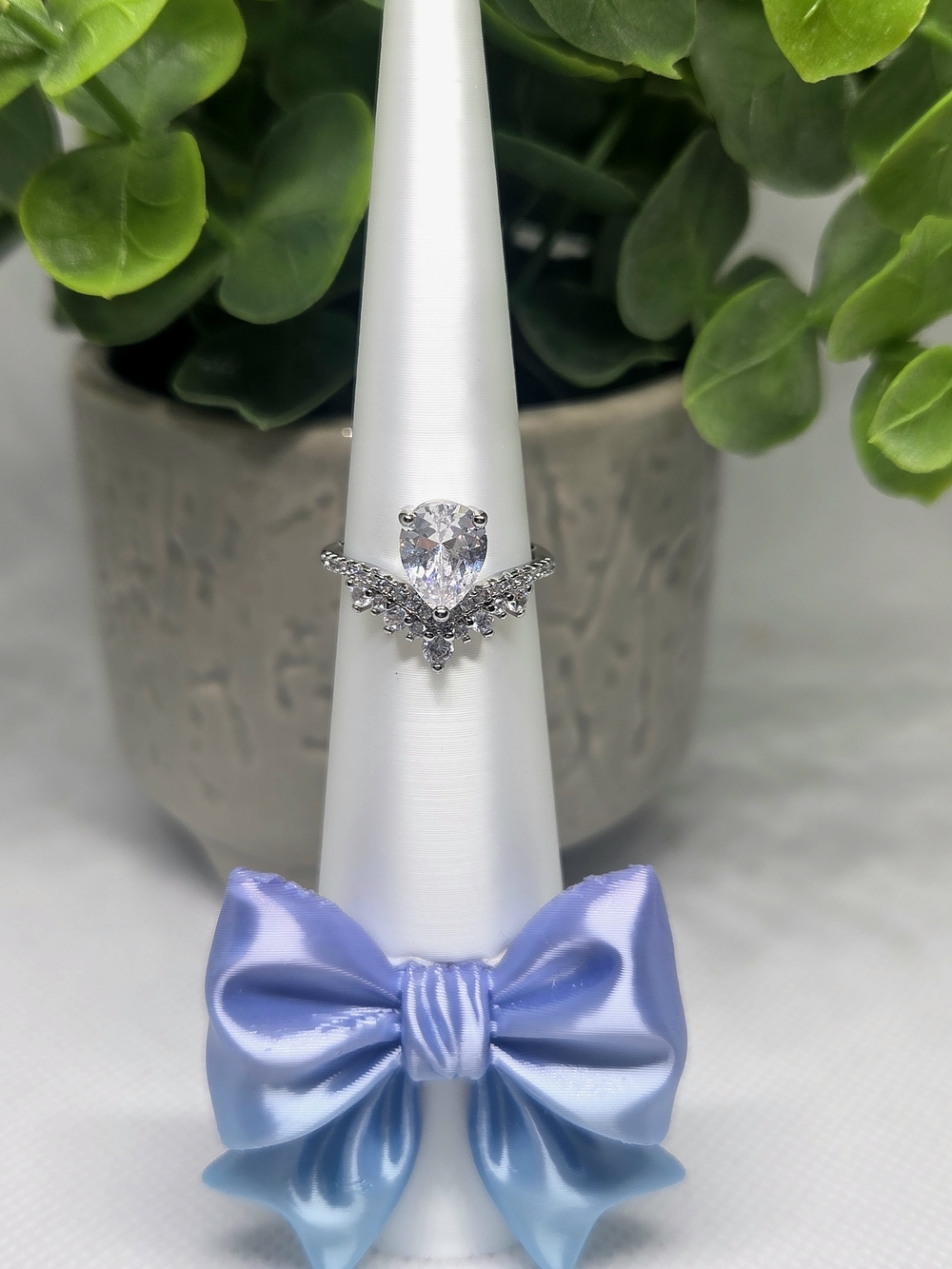 BP Pear-Cut Crystal V-Shank Ring On Rhodium Plating